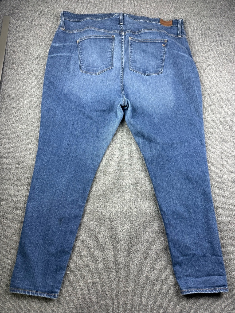 Madewell Curvy High Rise Slim Skinny Jeans in Washed Blue, Size 37 - Picture 4 of 12